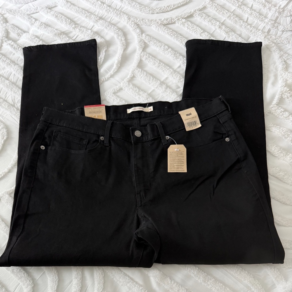 Levi's Classic Straight Black Jeans - Picture 2 of 12
